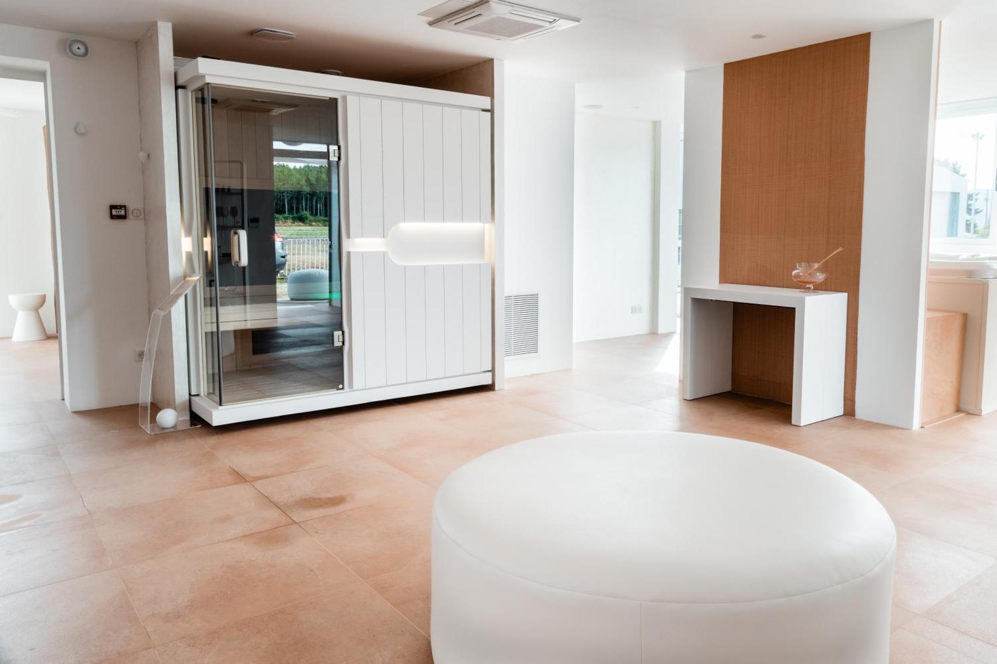 Domaine De Mende Brenoux Suites & Spa Экстерьер фото